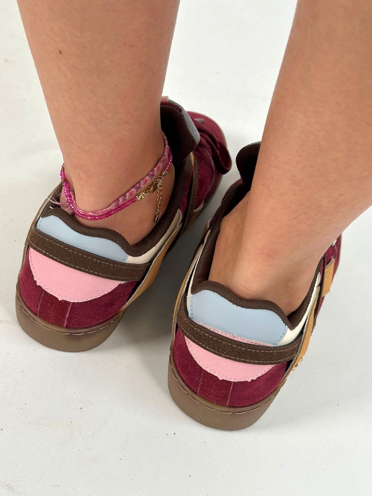 Sneakers bicolor bordeaux