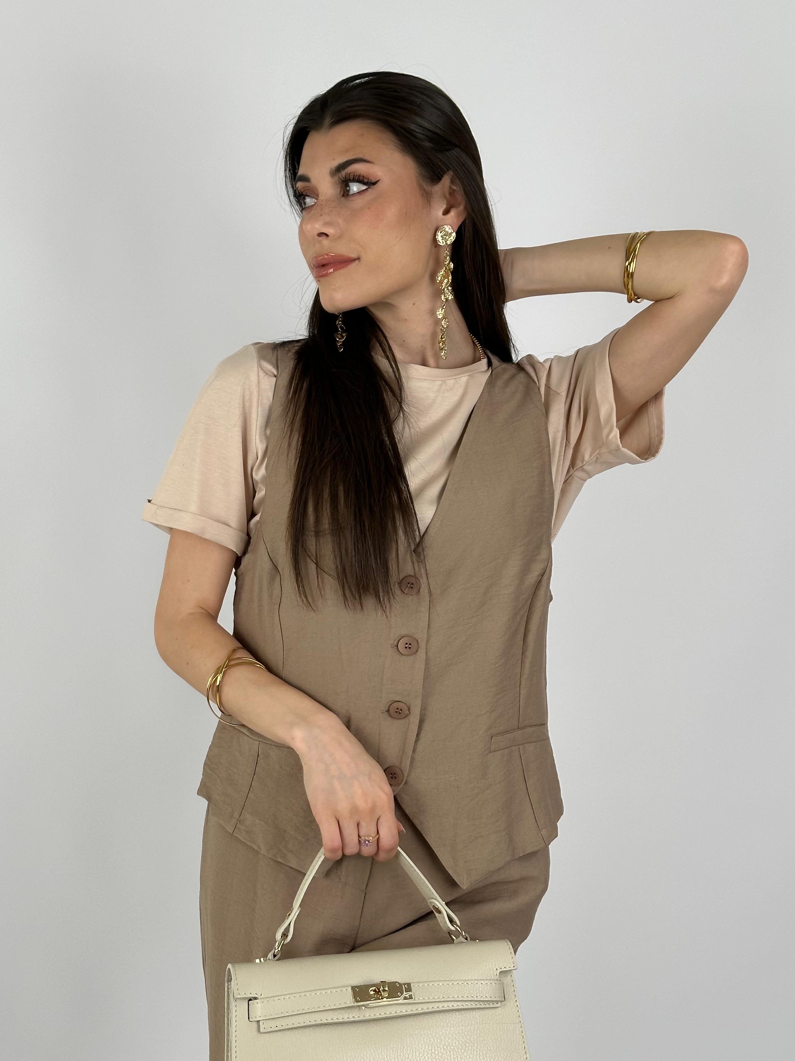 Completo gilet e pantalone taupe