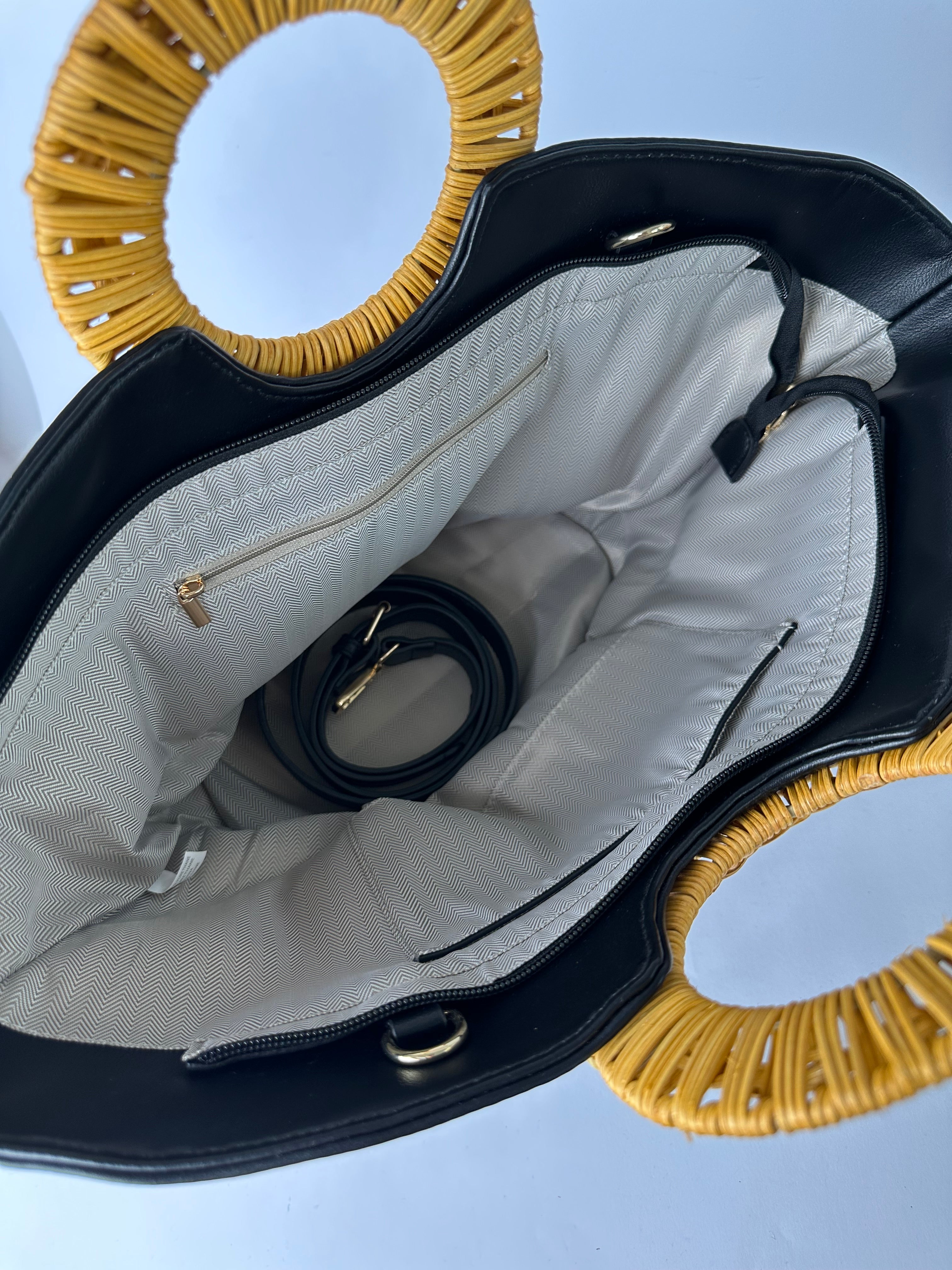 Borsa in pizzo e paglia nera