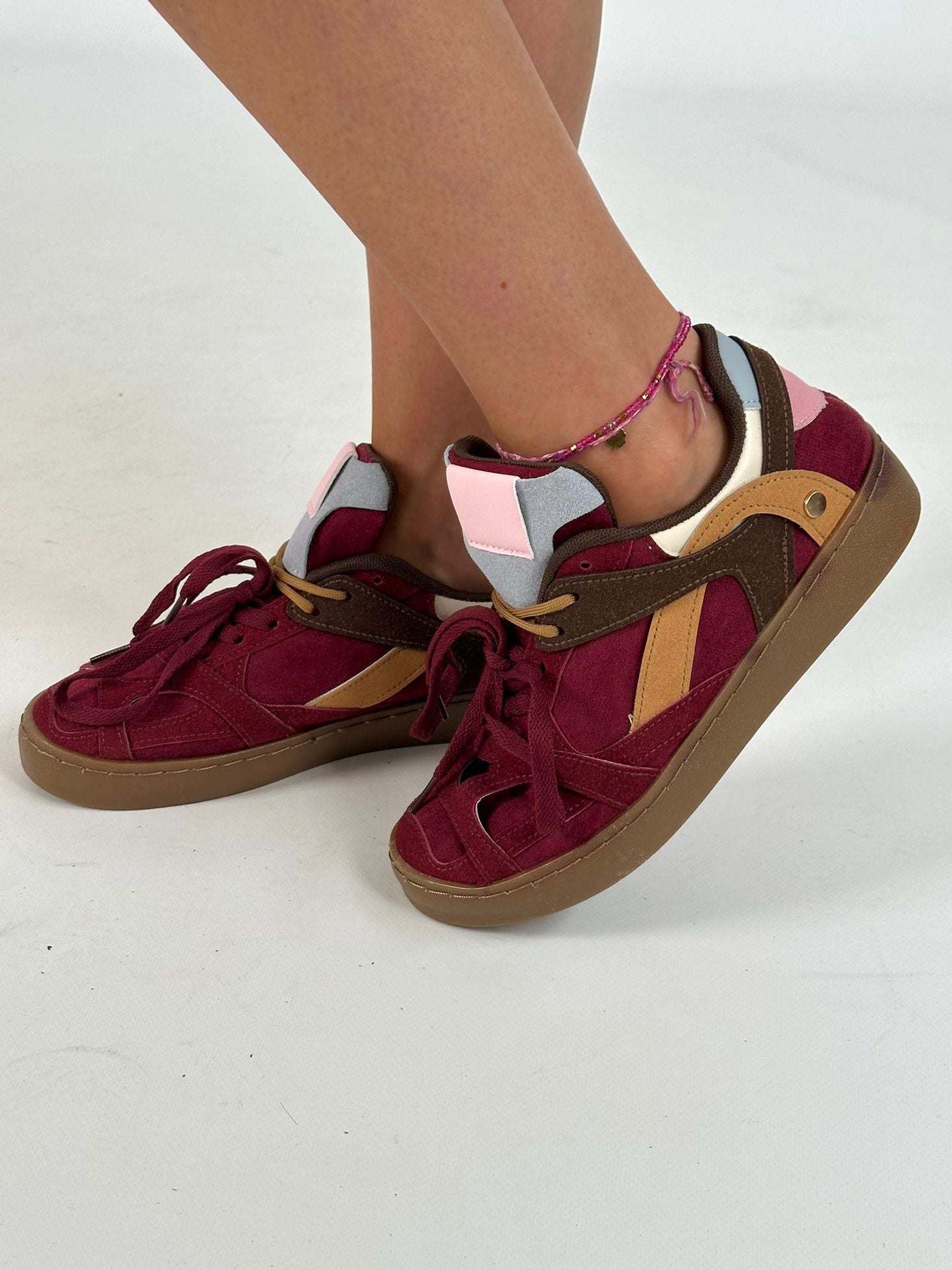 Sneakers bicolor bordeaux
