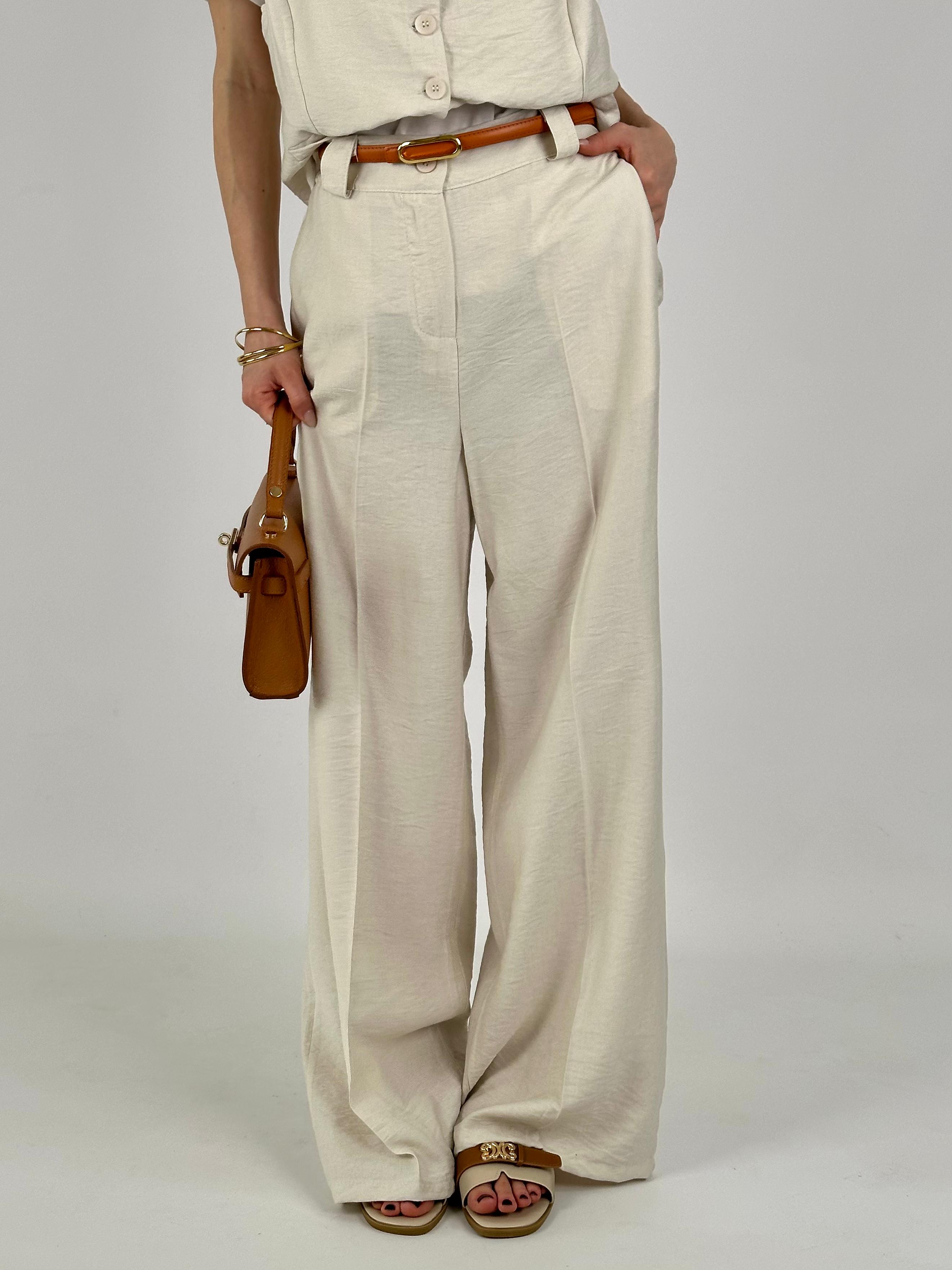 Completo gilet e pantalone beige