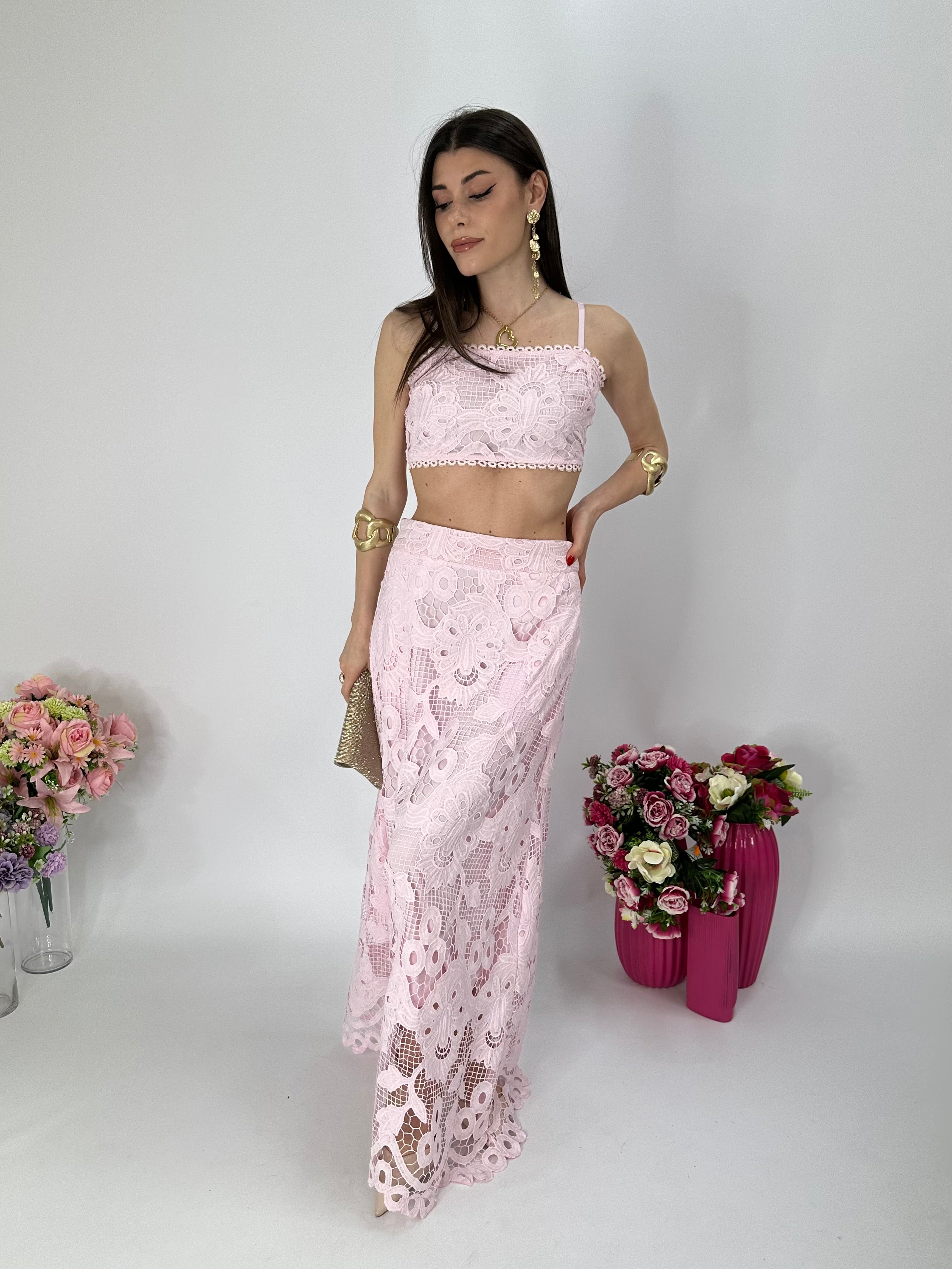 Completo in pizzo top+gonna rosa