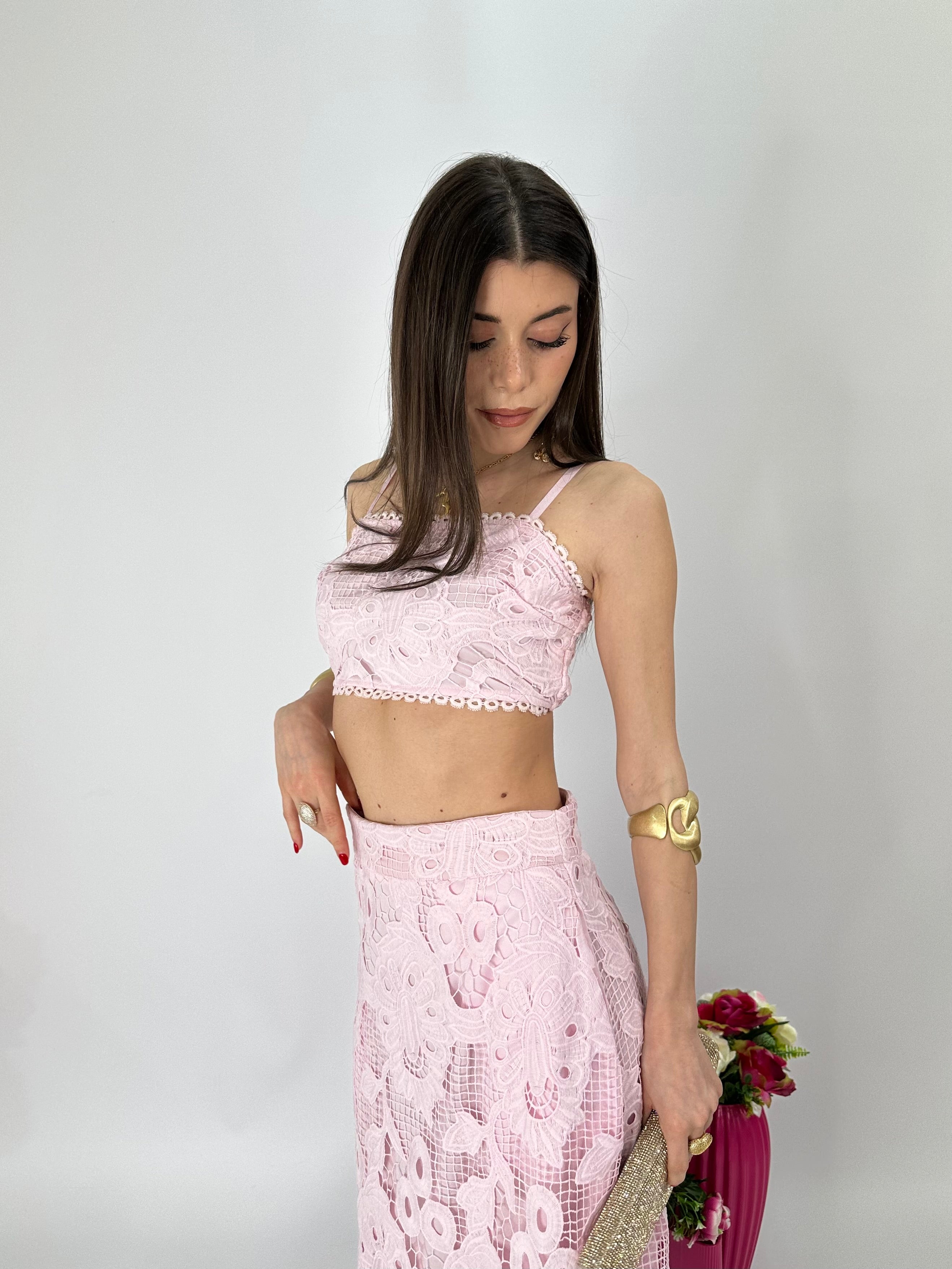 Completo in pizzo top+gonna rosa