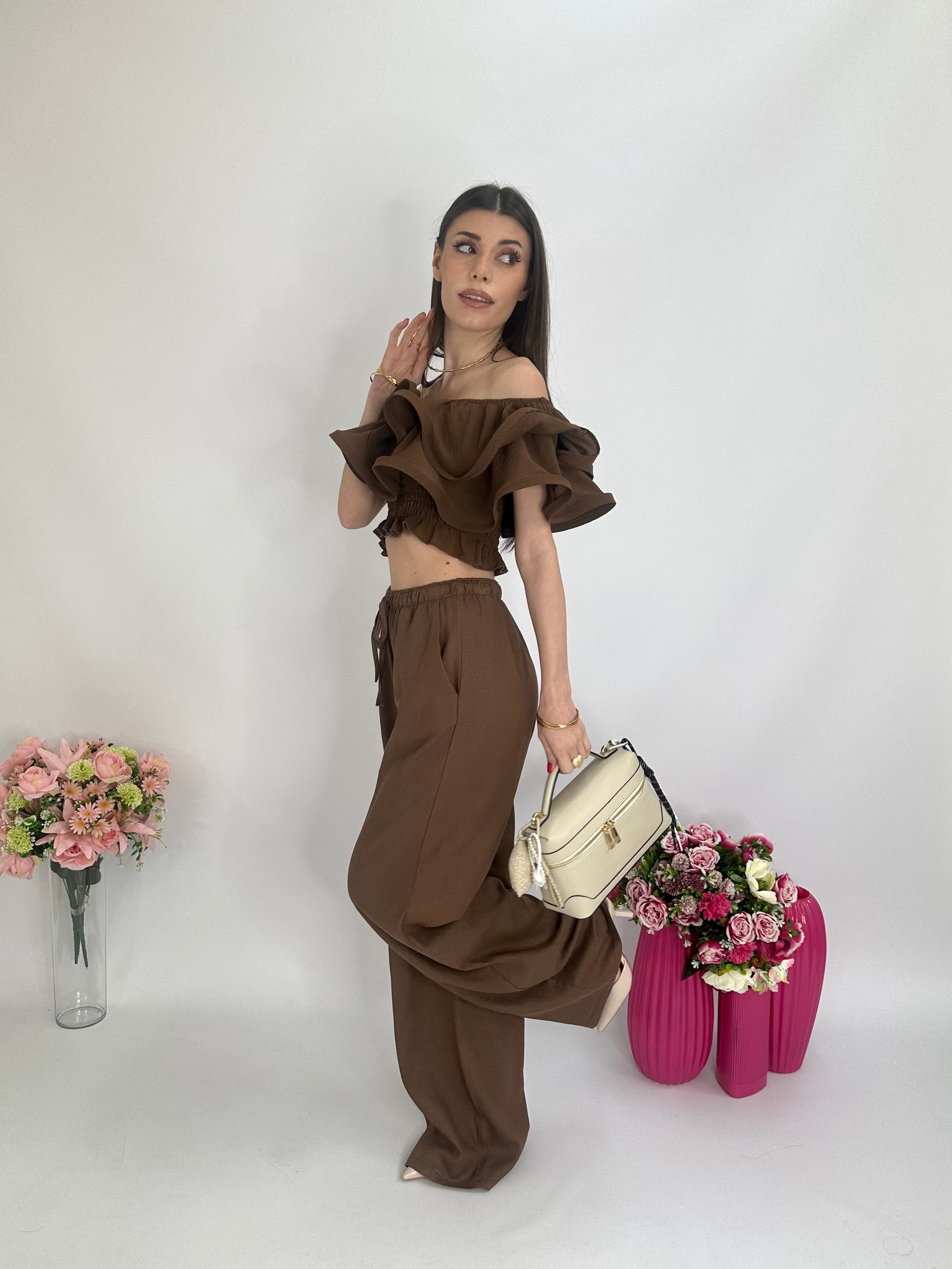 Pantalone palazzo in lino marrone