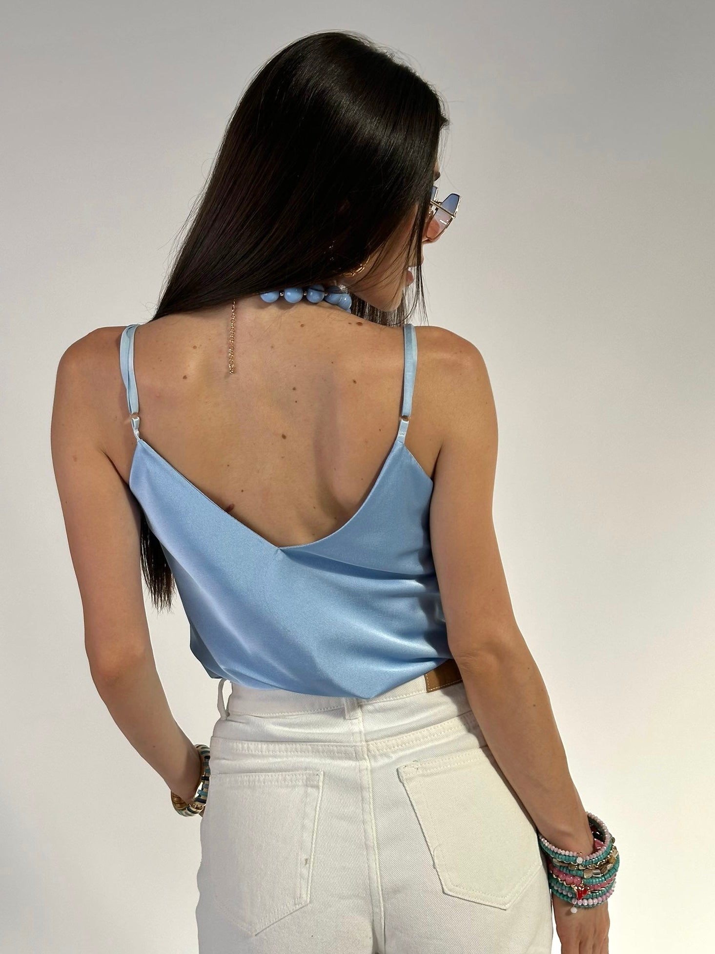 Top raso celeste