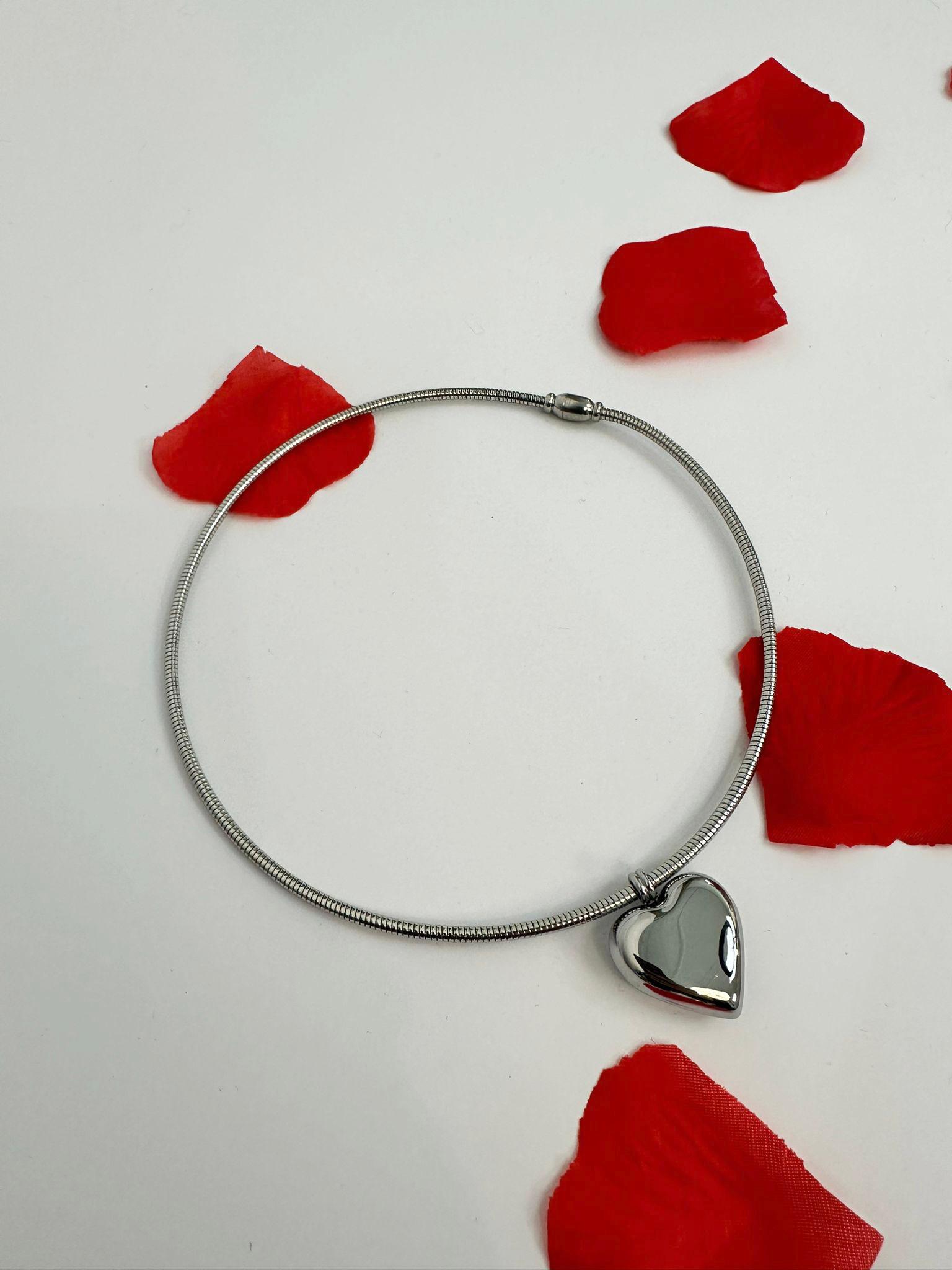 Collana girocollo rigido cuore cupido limited edition