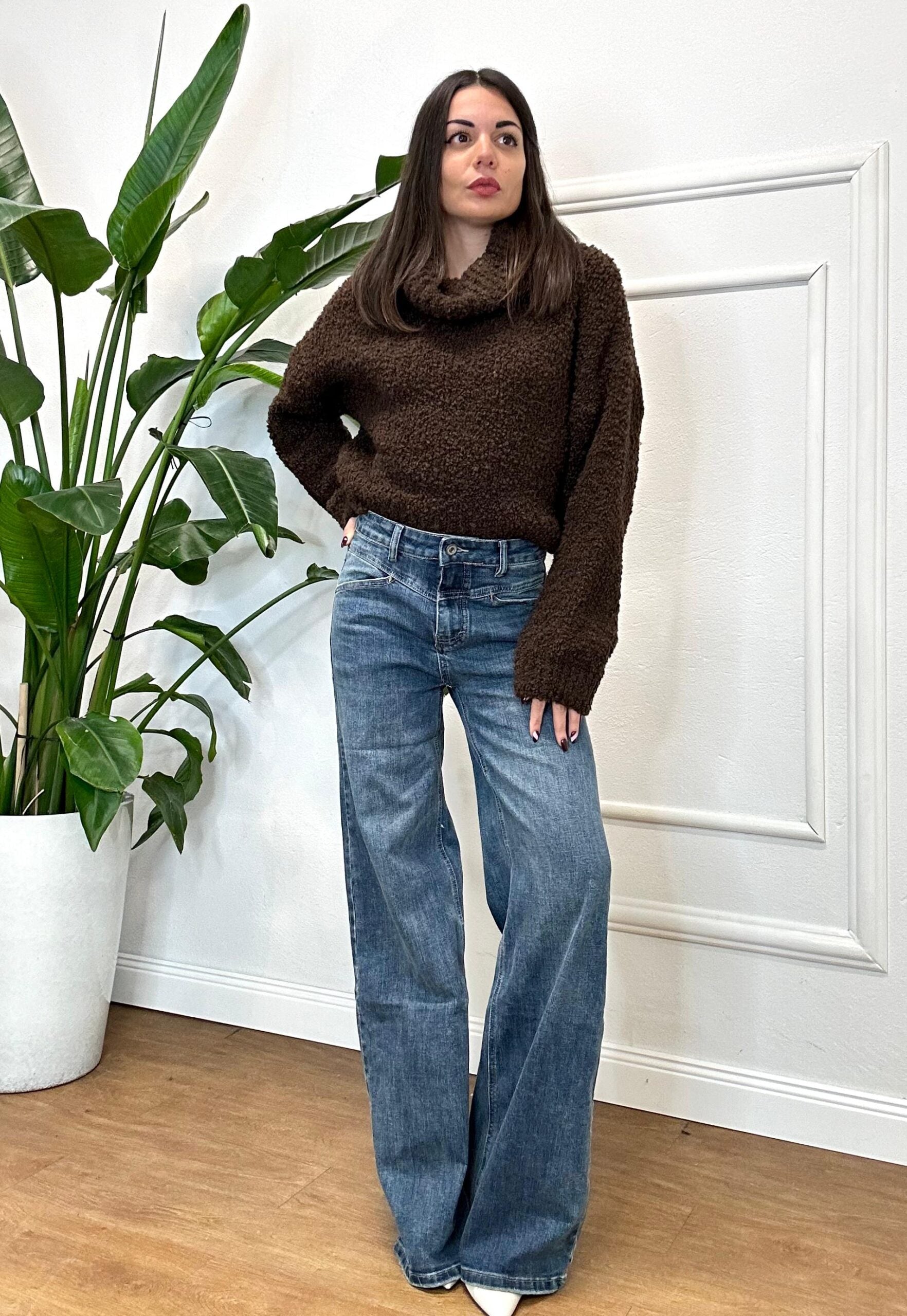 JEANS MAGDA 389