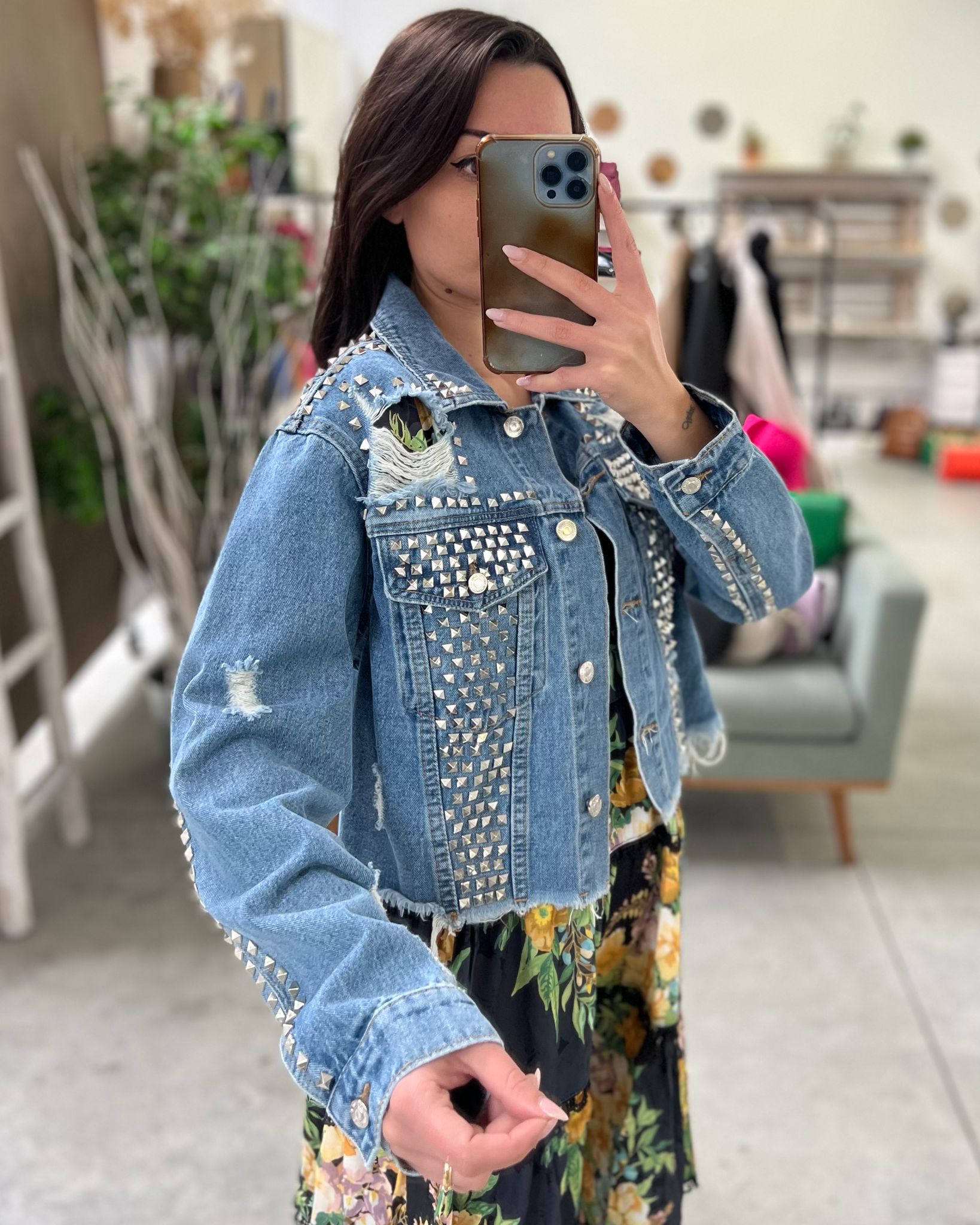 GIUBBINO DI JEANS BORCHIE