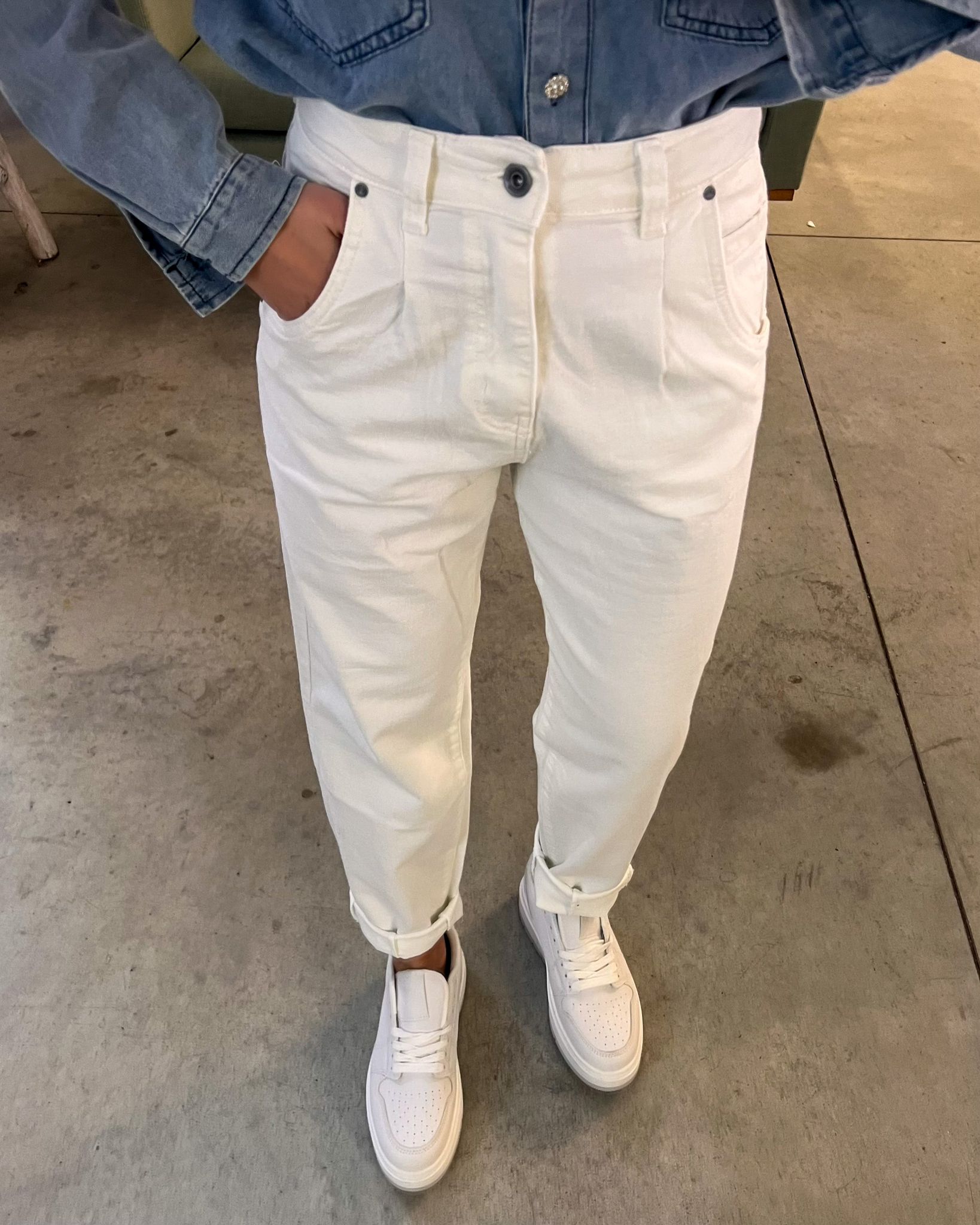 (image for) JEANS A PALLONCINO SPRING bianco